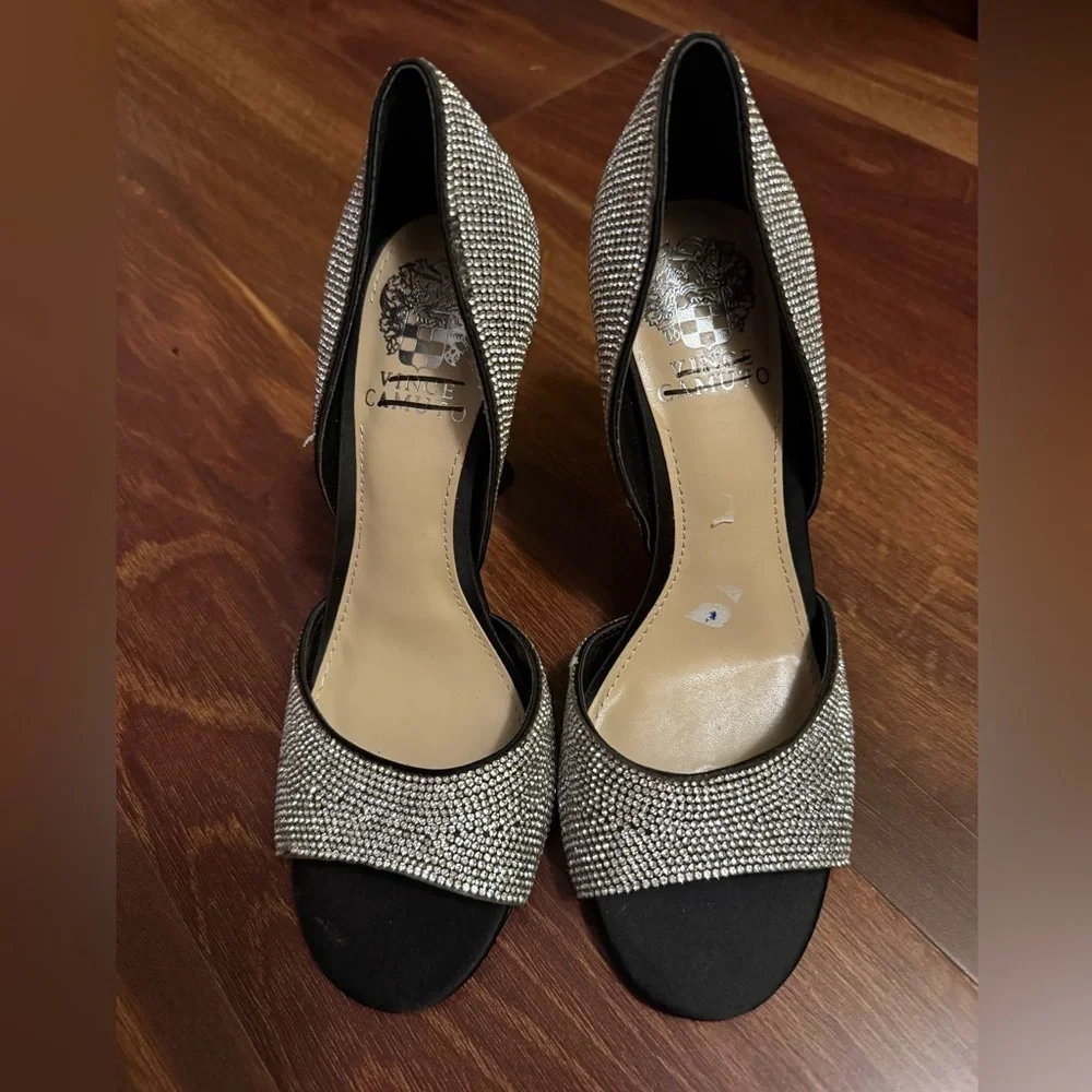 VINCE CAMUTO Women's Heels size 7 1/2